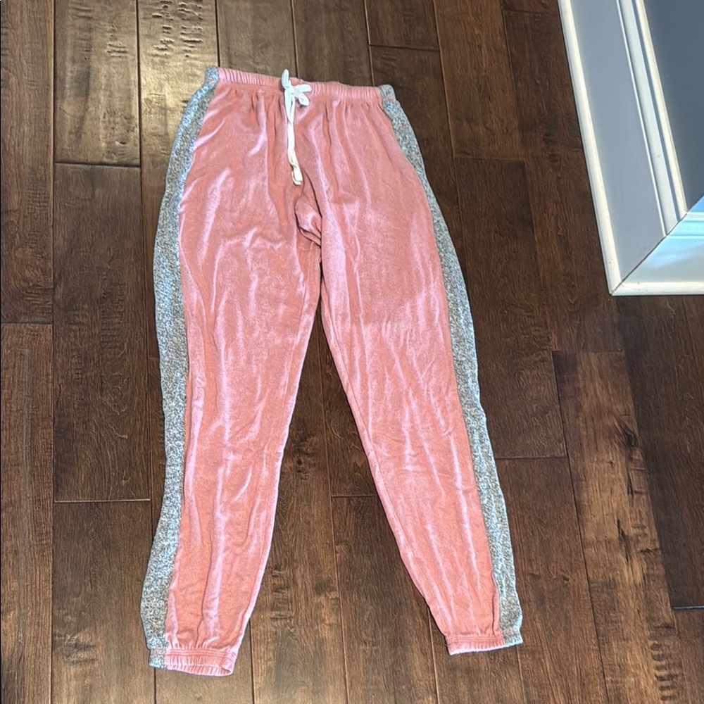 PINK Victoria's Secret Pink and Gray Sweatpants
